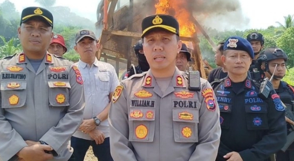 AKTIFITAS TAMBANG EMAS ILEGAL DIBERSIHKAN DI WILAYAH HUKUM SIJUNJUNG